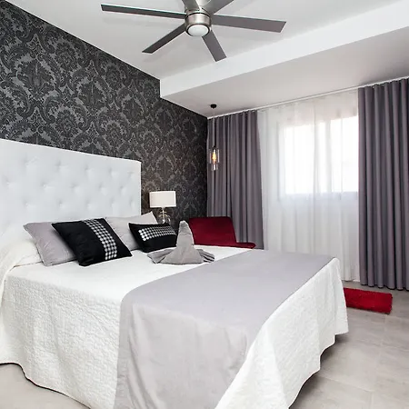 アパート Sunset コラレホ