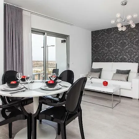 Sunset アパート コラレホ